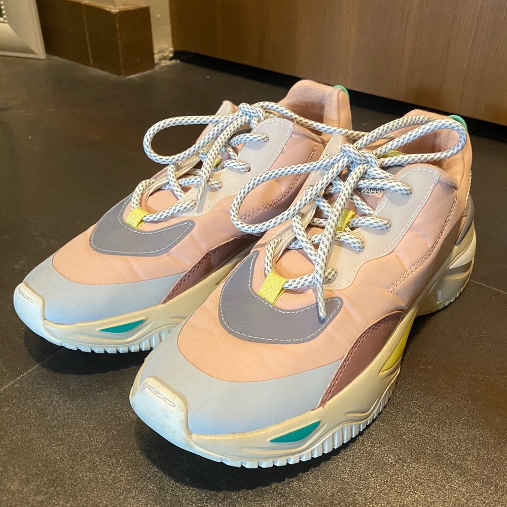 Zara Colorblock Sneakers